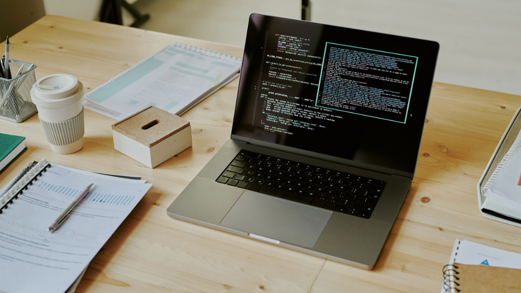 Freelance Yazılımcılar İçin En Uygun Vergi Sistemi (2025 Rehberi)