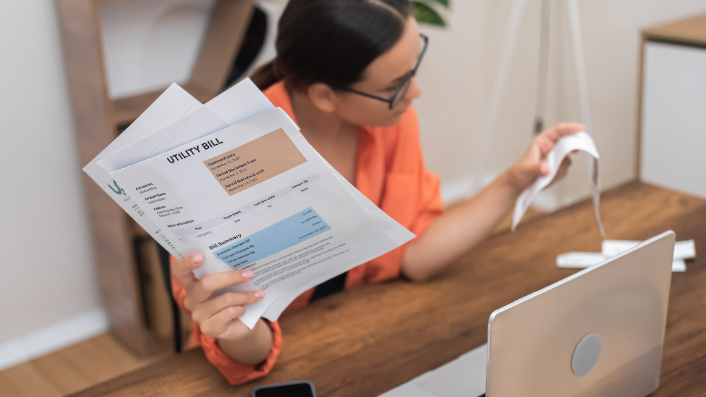 E-Serbest Meslek Makbuzu (e-SMM) Nasıl Kesilir? (2025 Rehberi)